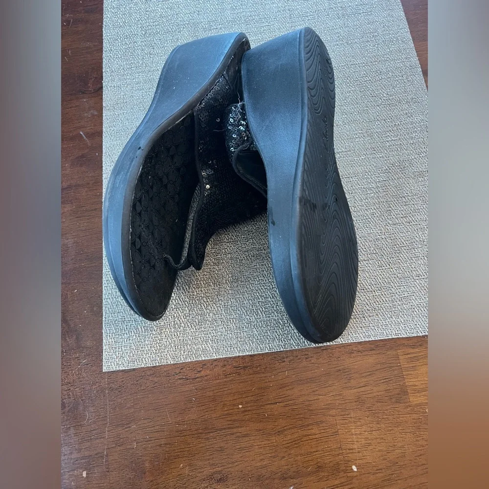 Clarks Women's‎ Black Sequin Wedge Sandals